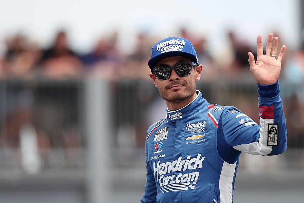 Larson on top as NASCAR takes the stage in San Diego
