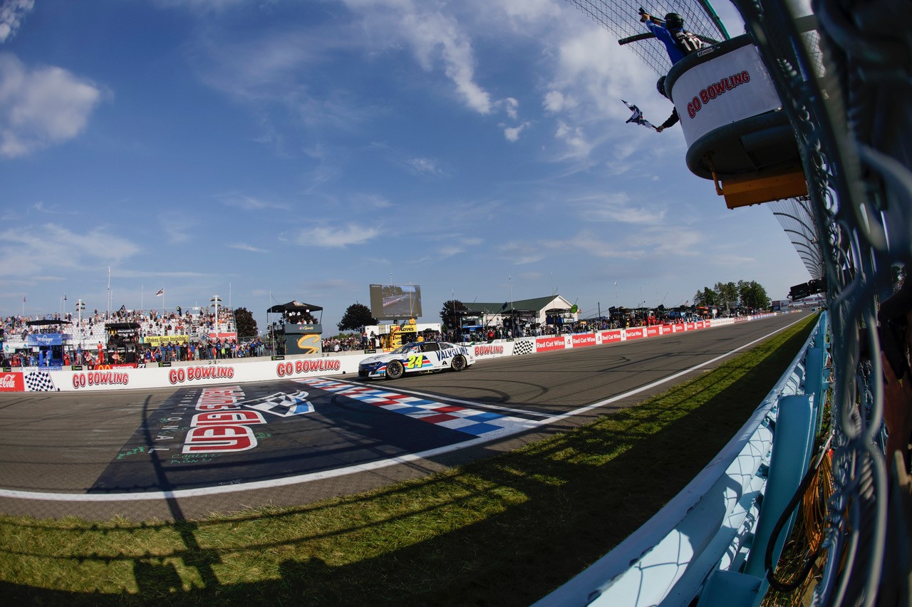 In a class of his own, Byron nabs fifth win of 2023 at Watkins Glen