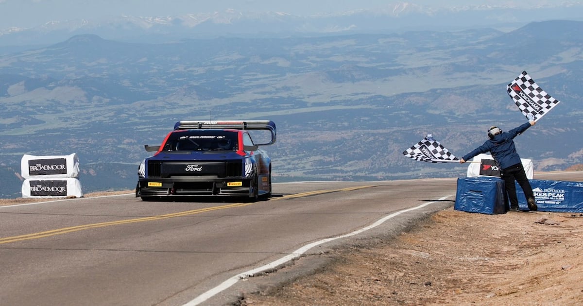 Dumas wins overall at Pikes Peak for the fifth time | RACER
