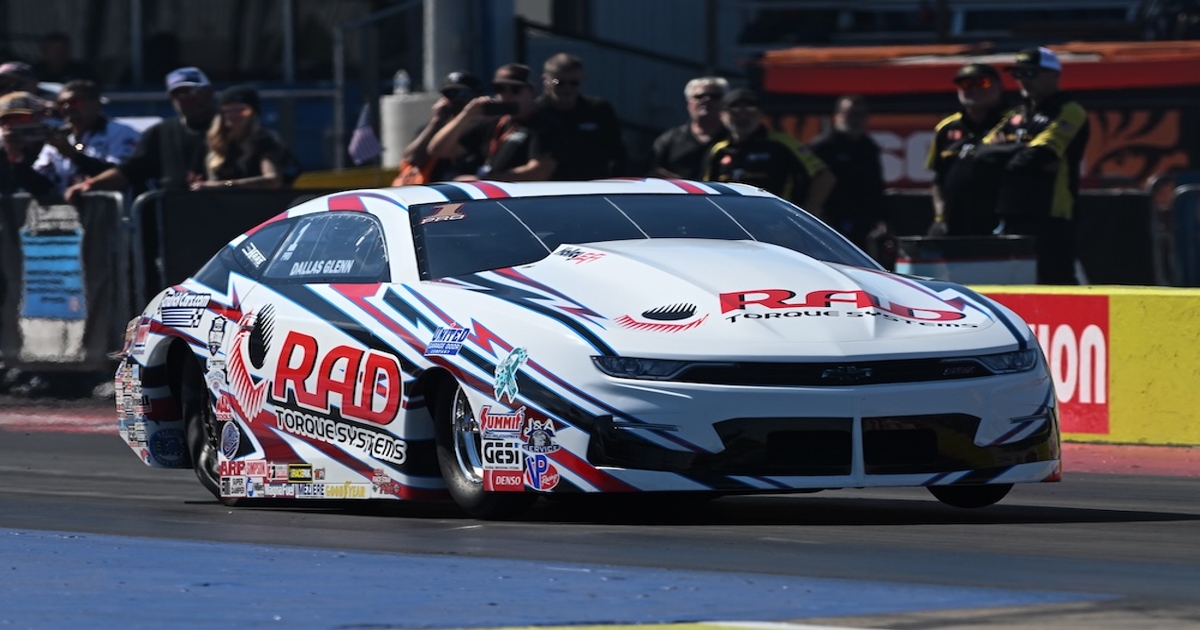 Glenn sets Pro Stock record, qualifies No. 1 at Texas NHRA Fall ...