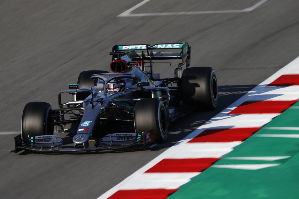 Hamilton fastest as testing gets off to busy start