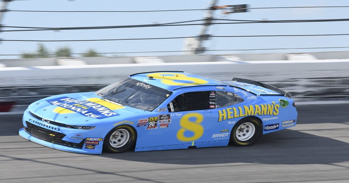 Earnhardt Jr. satisfied with fifth after Xfinity race in Darlington | RACER
