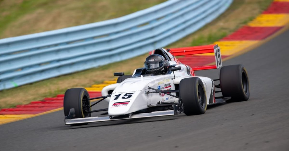 Get started in racing with the Skip Barber Race Series Masters class ...