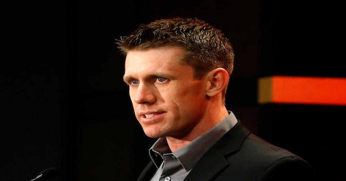 NASCAR: Edwards steps away from racing | RACER