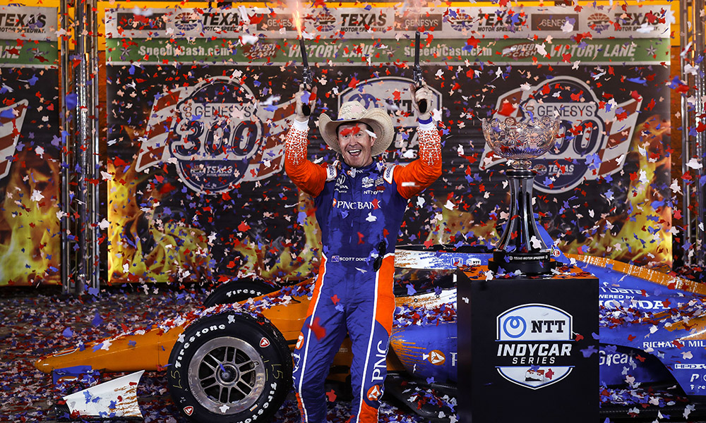 Dixon dominates for Race 1 victory of Texas IndyCar doubleheader
