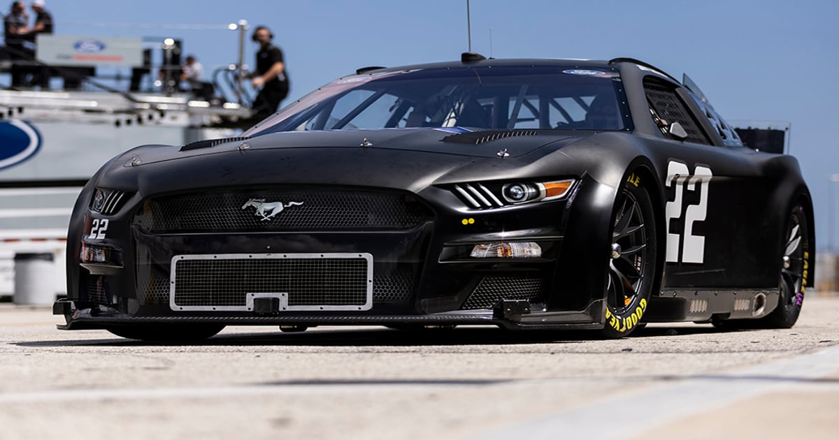 Teams continue Next Gen learning with two-day Roval test | RACER