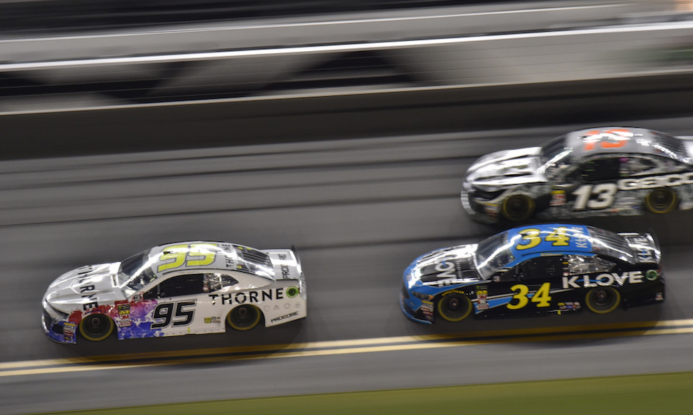 Kahne gives Leavine hard-earned top-five at Daytona