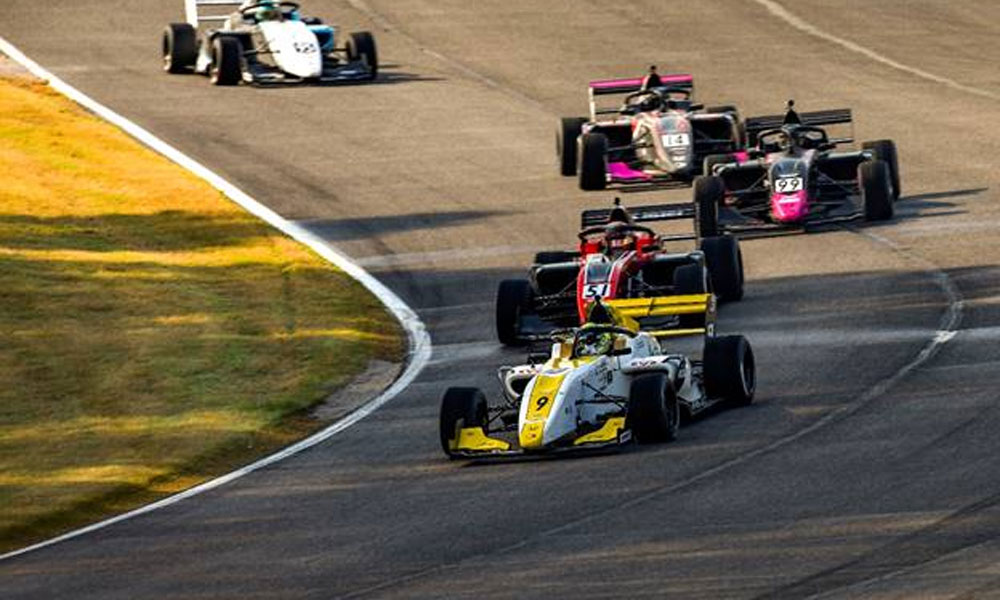 Roster shakeup builds intensity in F3 Americas points battle | RACER