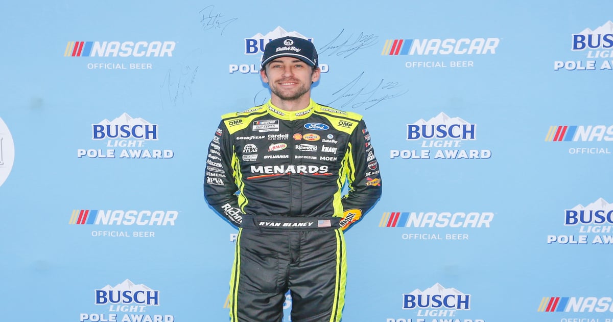 Blaney runs to Bristol pole in sweep of Saturday sessions | RACER