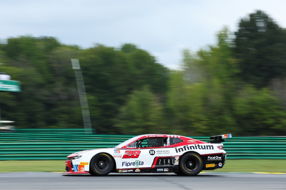 Championship contenders Meza, Day pace CUBE 3 TA2 Series practice at VIR
