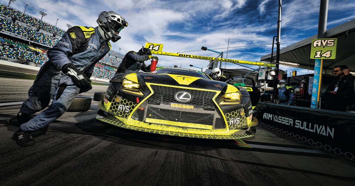 Fast forward | RACER