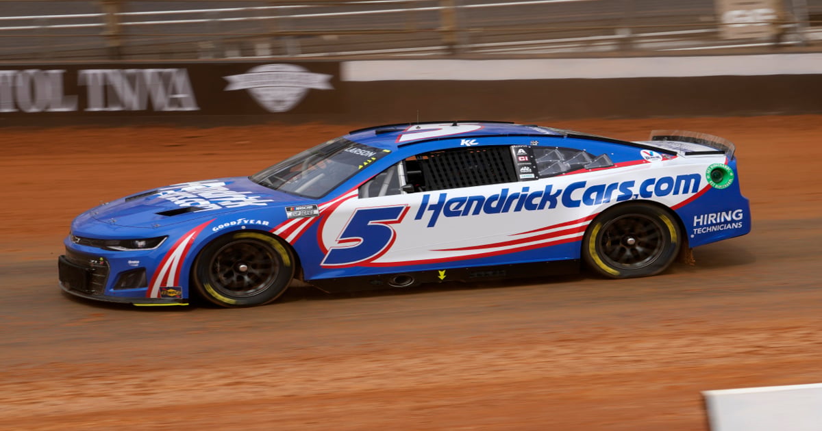 Larson slides to Bristol dirt pole in just one single lap | RACER