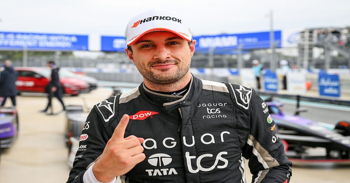Evans breaks Formula E's all-time wins record with victory at Miami E ...