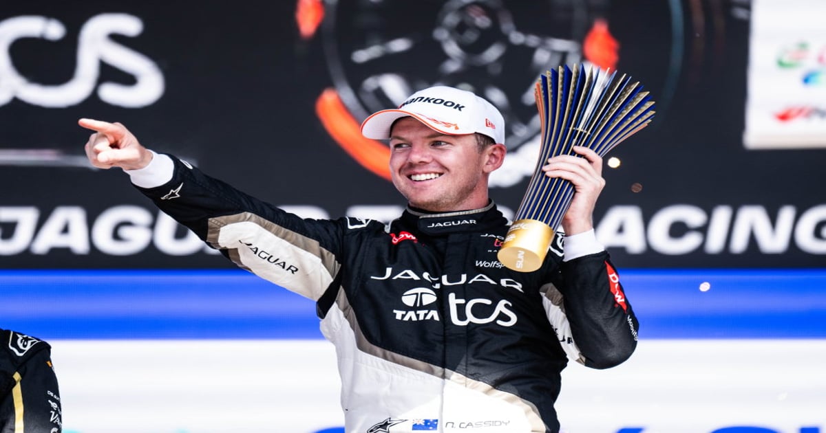 Cassidy credits mix of strategy and luck in Berlin E-Prix victory | RACER