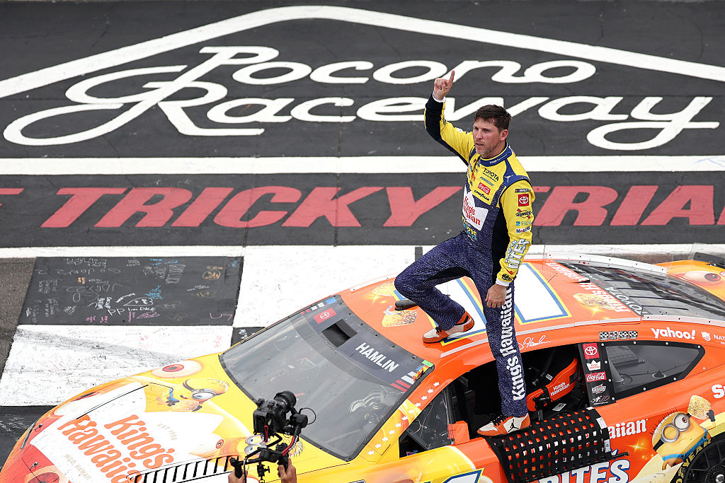 Hamlin wins record eighth Pocono race, extends Cup Series victory streak to three