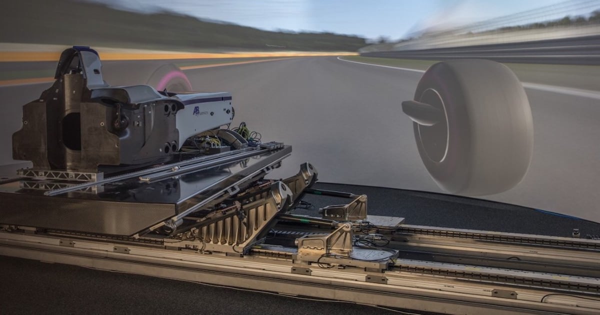 How racers are simulating their way to success | RACER