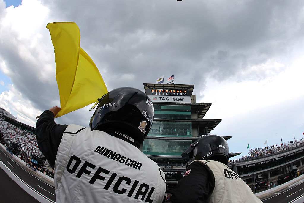 NASCAR ponders procedural changes to shorten cautions