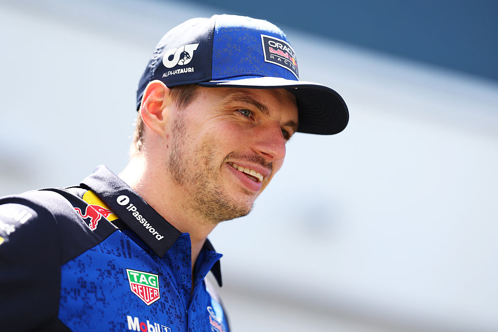 Verstappen likely to stay in F1 due to planned PU changes