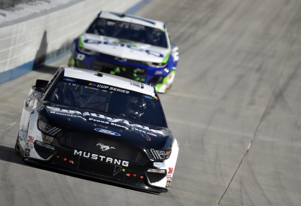 Contract extension keeps Almirola at SHR through 2021