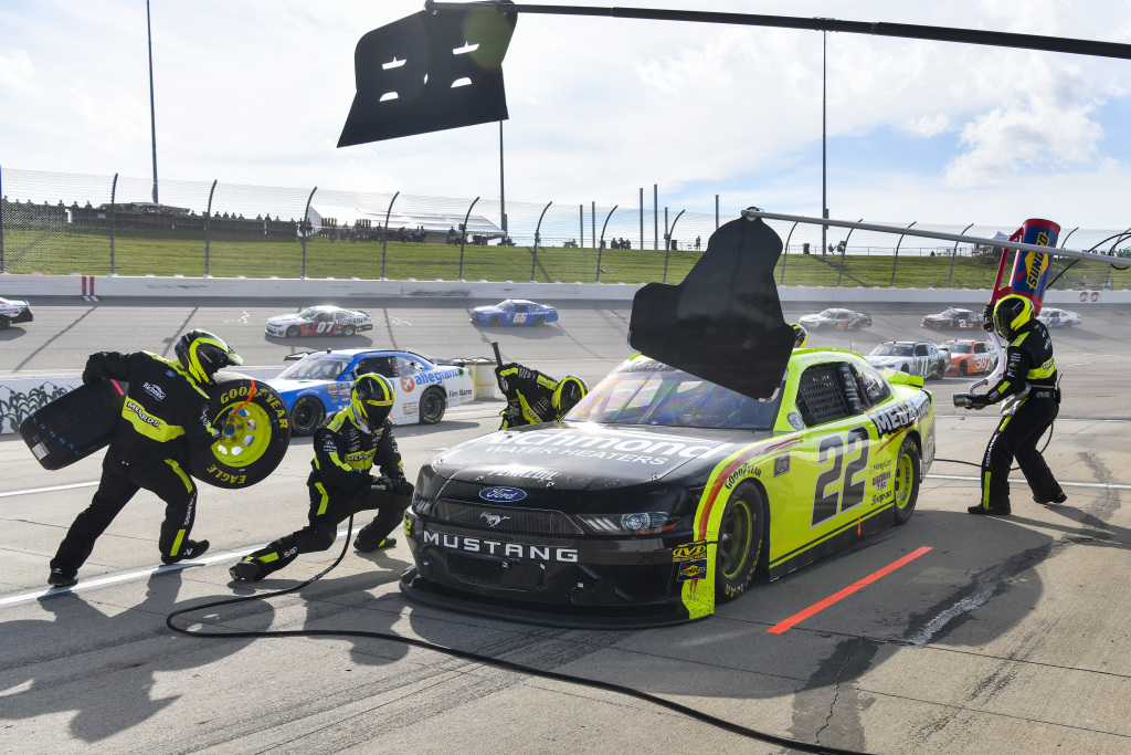 Cindric Xfinity team penalized in Kentucky