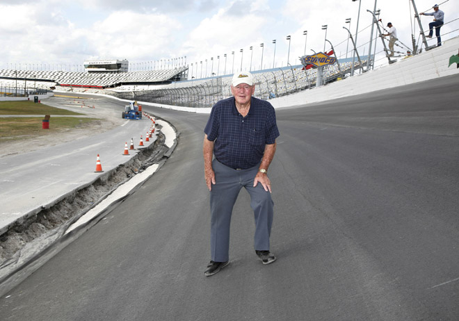 NASCAR: Daytona 500 winner Marvin Panch dies at 89
