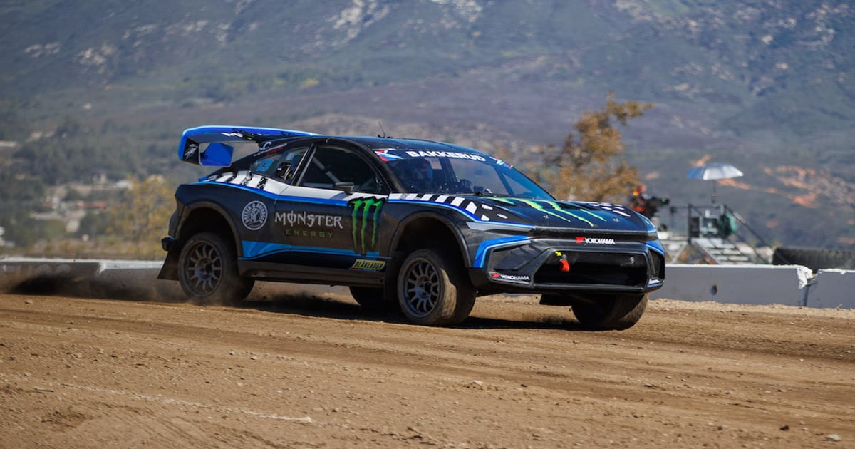 Bakkerud takes opening round of Nitro Rallycross finale | RACER