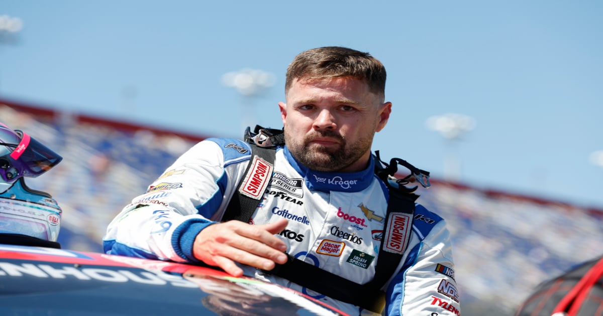 Stenhouse fined, others suspended for All-Star fight | RACER
