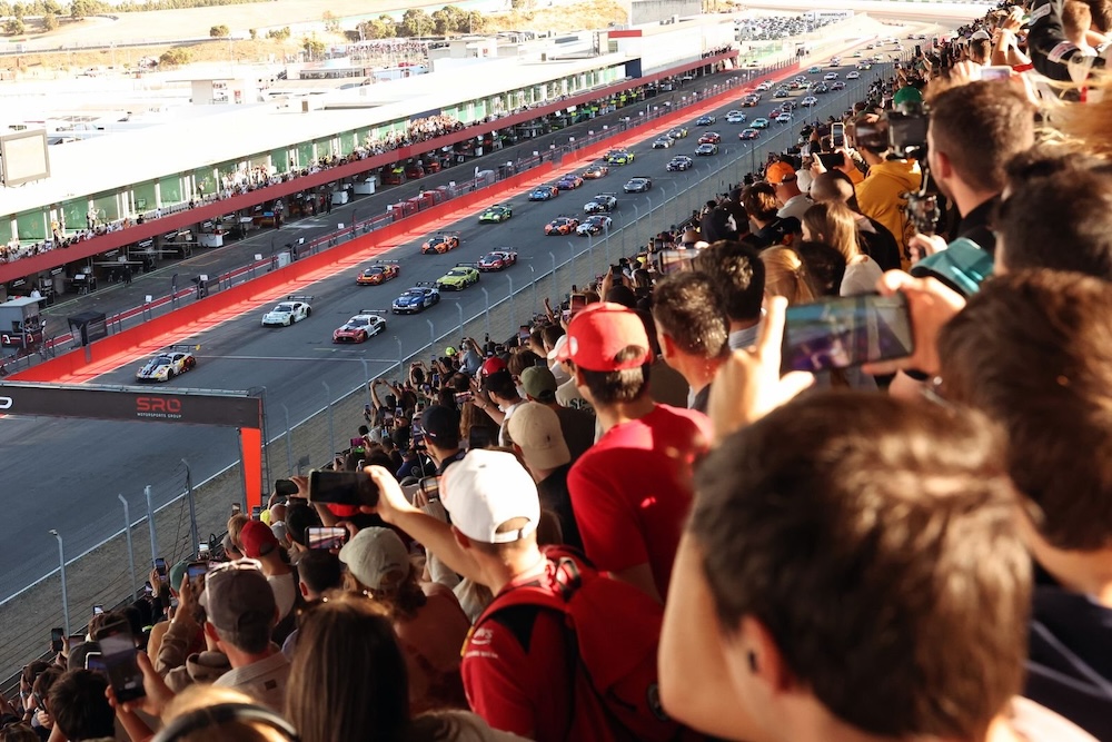 Mercedes-AMG Team GetSpeed triumphs in spectacular GT finale at Portimao