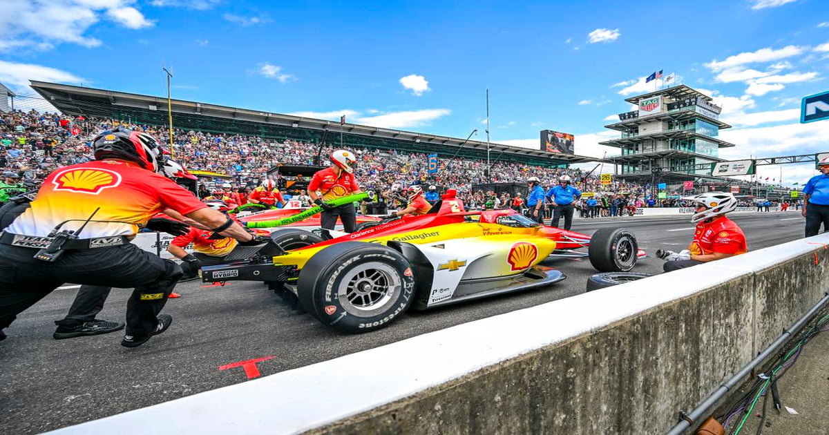 Newgarden Penske crew wins Indy 500 Pit Stop Challenge | RACER