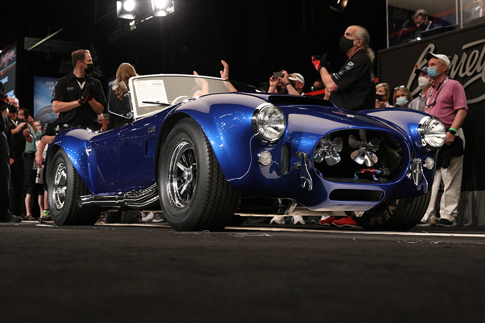 Barrett-Jackson Scottsdale sales top $105 million