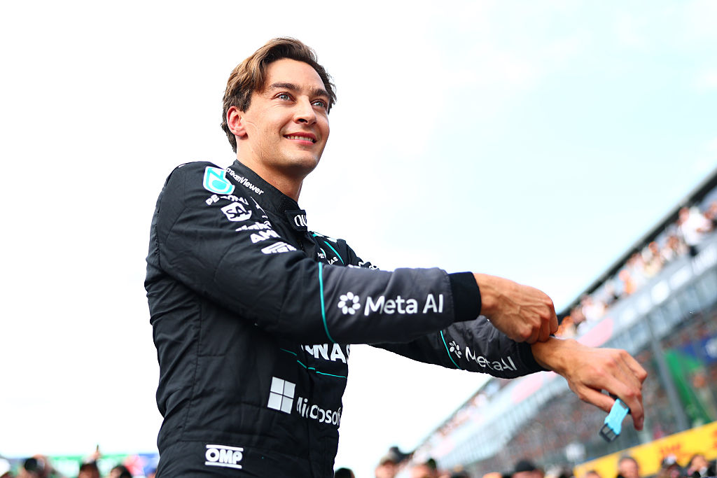 Russell rebuilds confidence with F1 Sprint pole, while Antonelli is slowed by floor damage