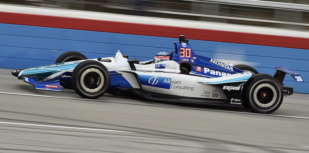 Sato claims pole after intense Texas qualifying