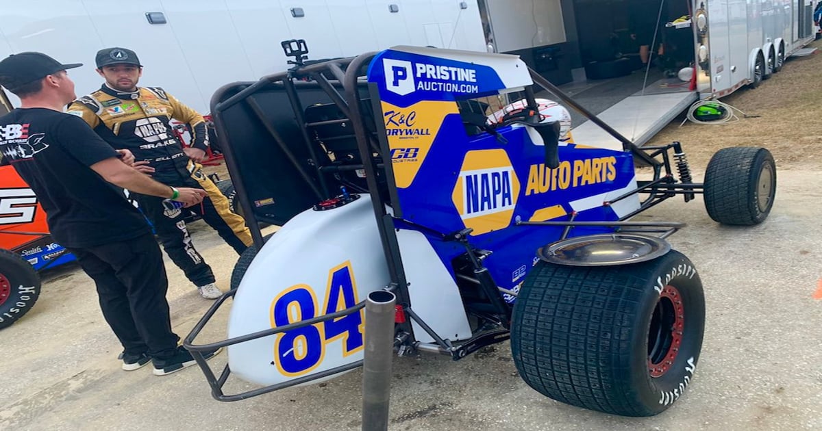 Elliott impresses in USAC midget series debut | RACER