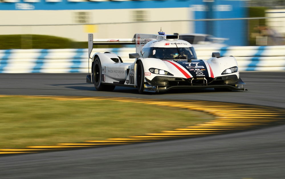 Roar Racing Mazda sets unofficial lap record in Roar ‘qualifying’ | RACER