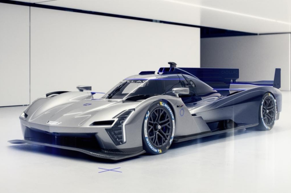Cadillac reveals V-ONE concept based on its IMSA/WEC V-Series.R prototype