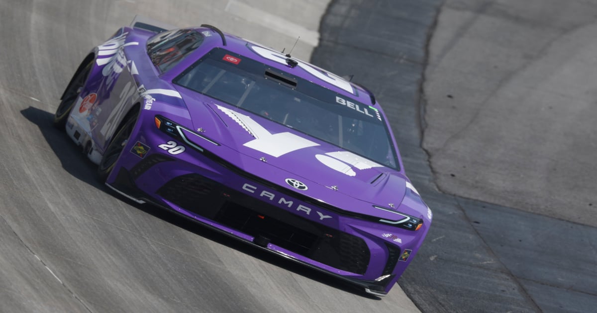 Bell romps to his first pole of the season at Kansas | RACER