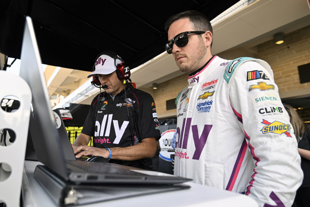 With points penalty nullified, Bowman happy to lead again