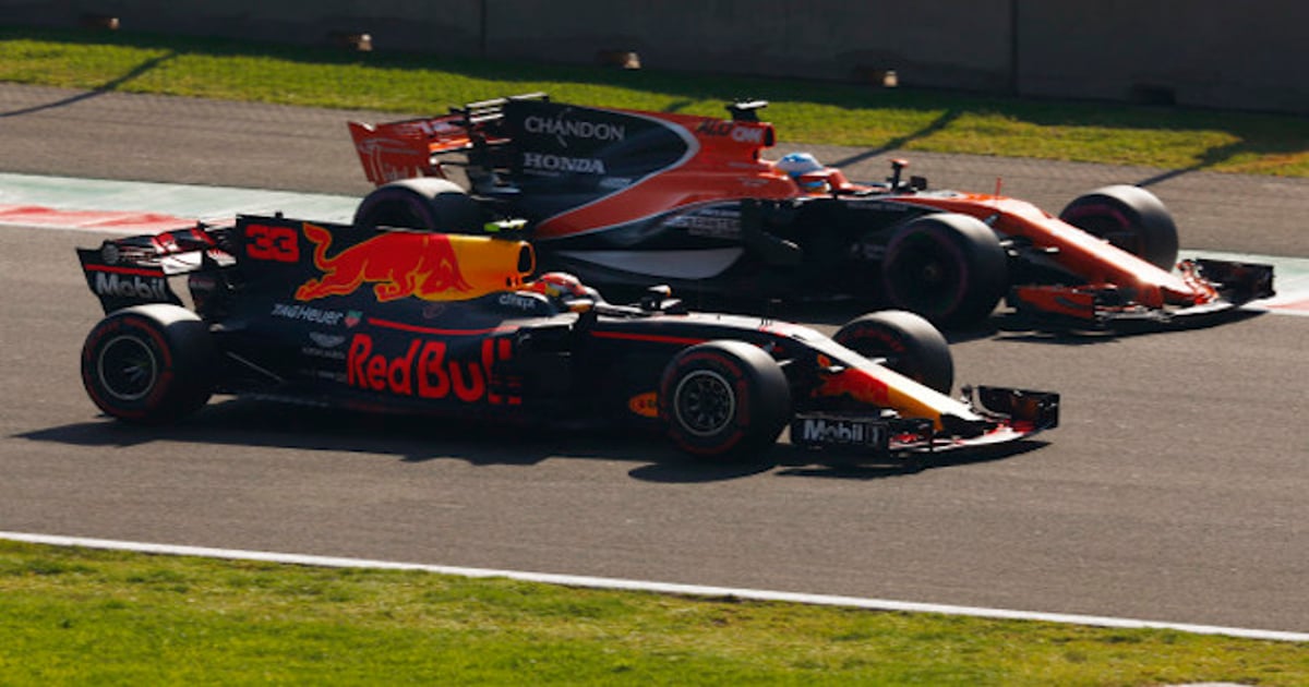 McLaren would have been Red Bull level in 2017 - Brown | RACER