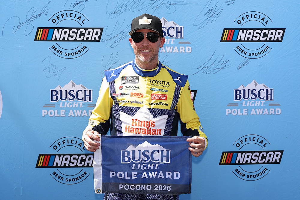 Hamlin keeps his streak going at Pocono with third consecutive NASCAR pole