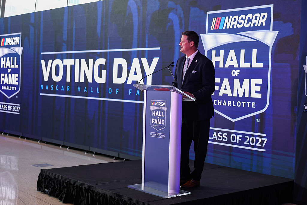 Harvick, Burton, Phillips are newest members of NASCAR Hall of Fame
