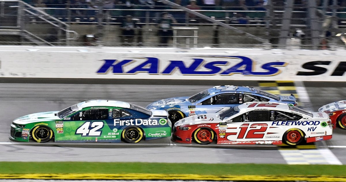 Larson's rear window dent attracts scrutiny from NASCAR | RACER