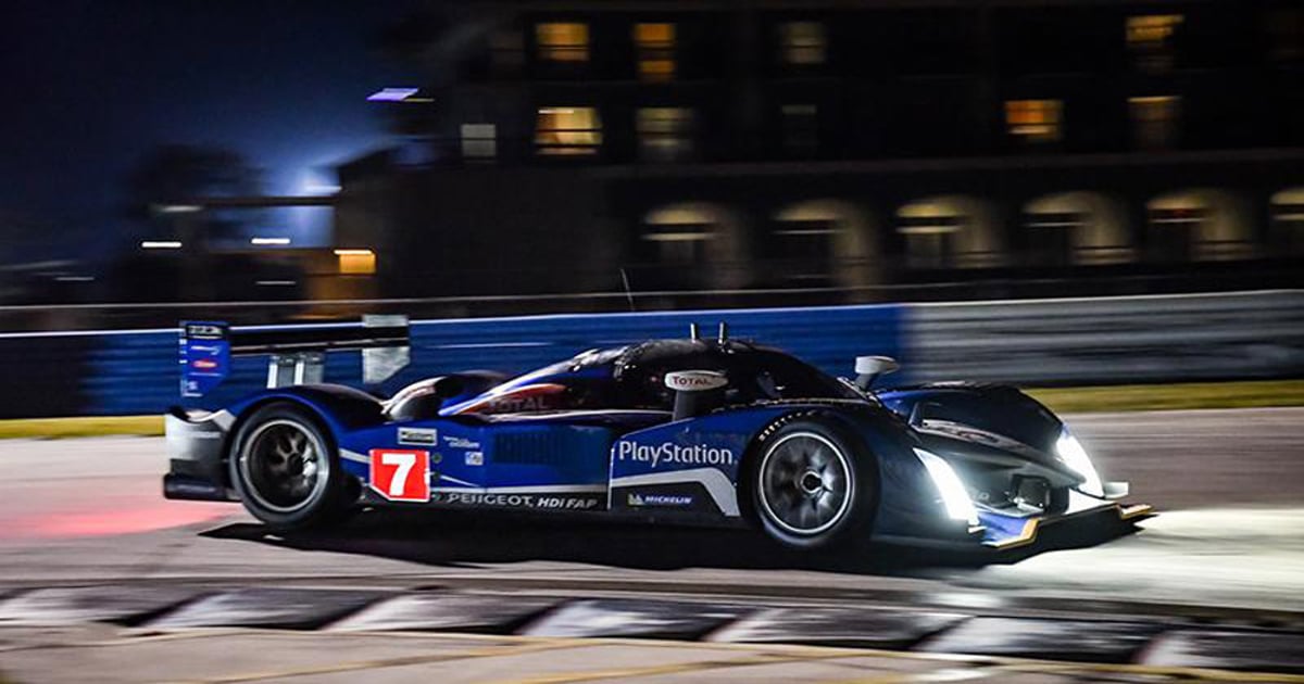 Action hits halfway at Classic Sebring | RACER