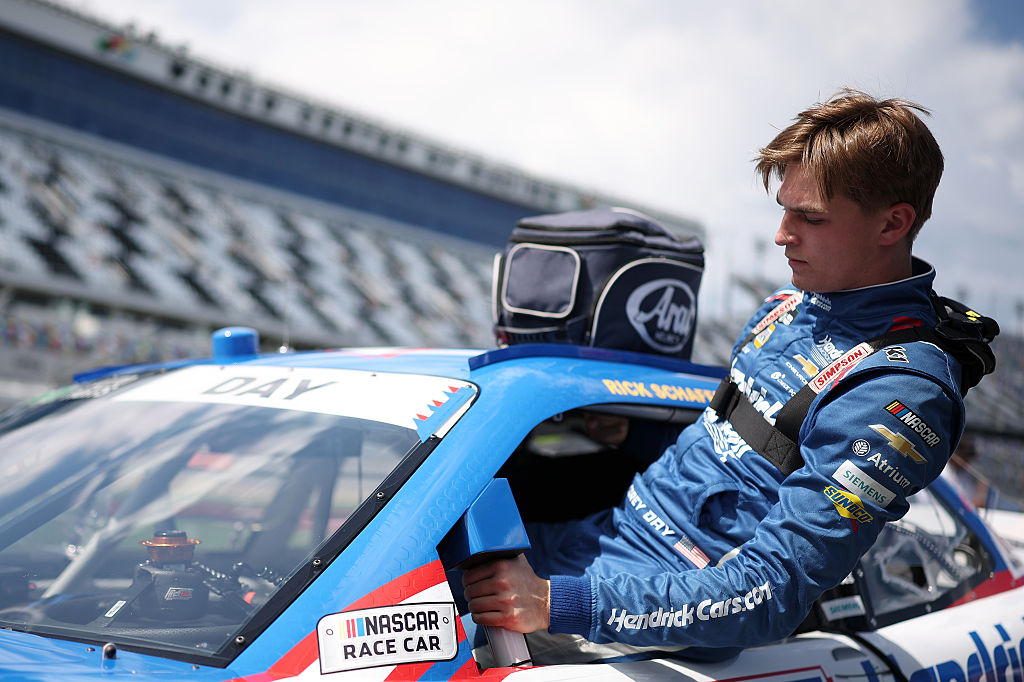 Hendrick’s Day to race for Spire in Cup Series next season