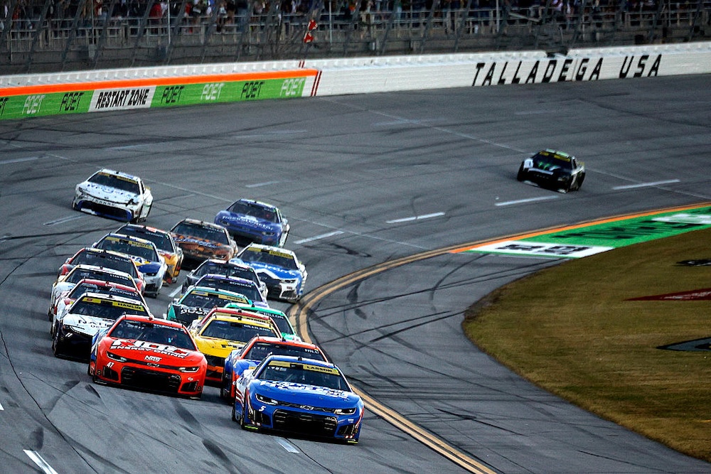 How Larson pulled off his frantic final lap at Talladega