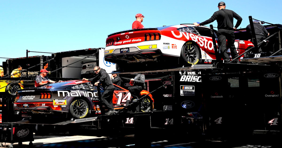 After 16 years, Stewart-Haas prepares to go racing one final time | RACER