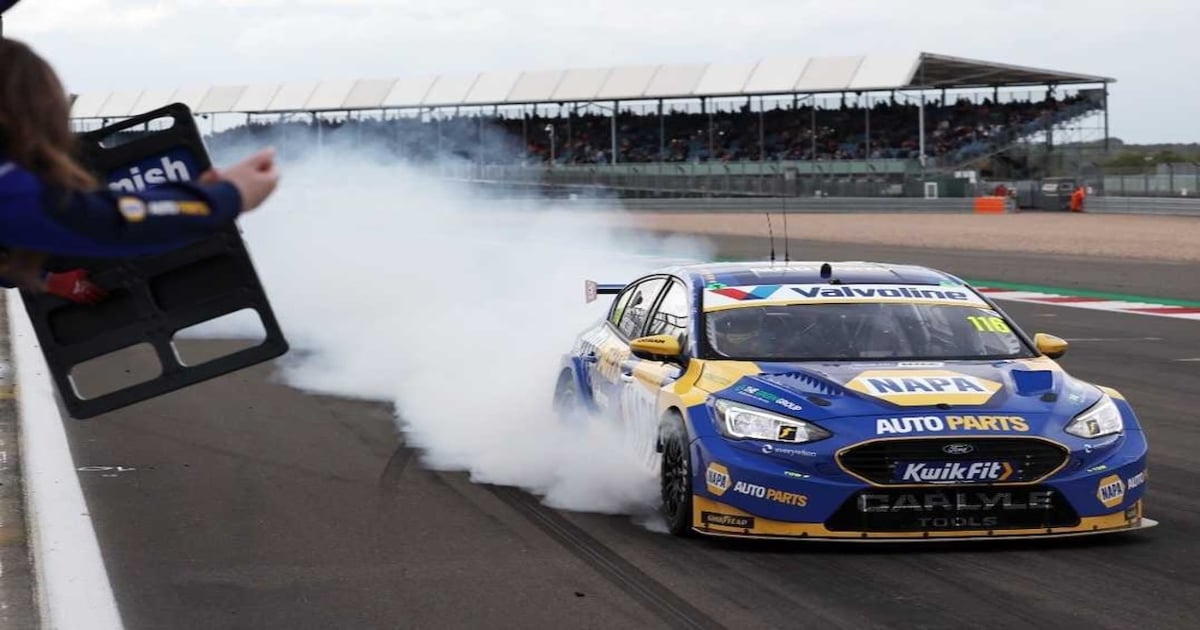 Sutton wraps up record fifth BTCC title in style at Silverstone | RACER
