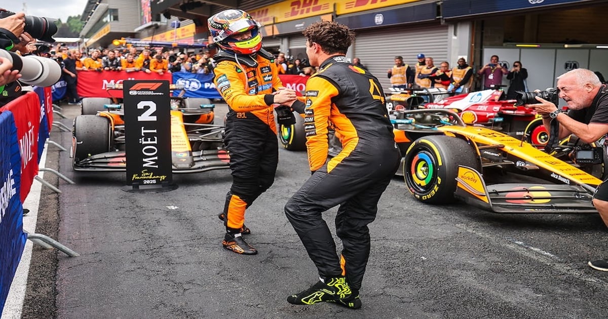 McLaren ‘recognizes the consequences’ of equal driver approach | RACER