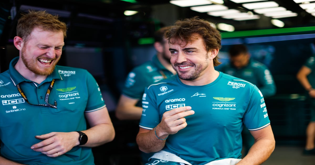 Alonso enjoying newfound social media disruptor role | RACER