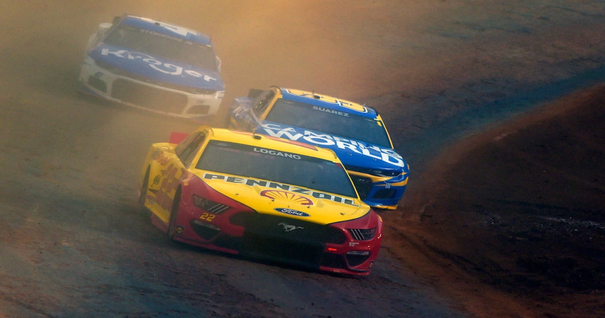 Racing on TV, April 15-17 | RACER