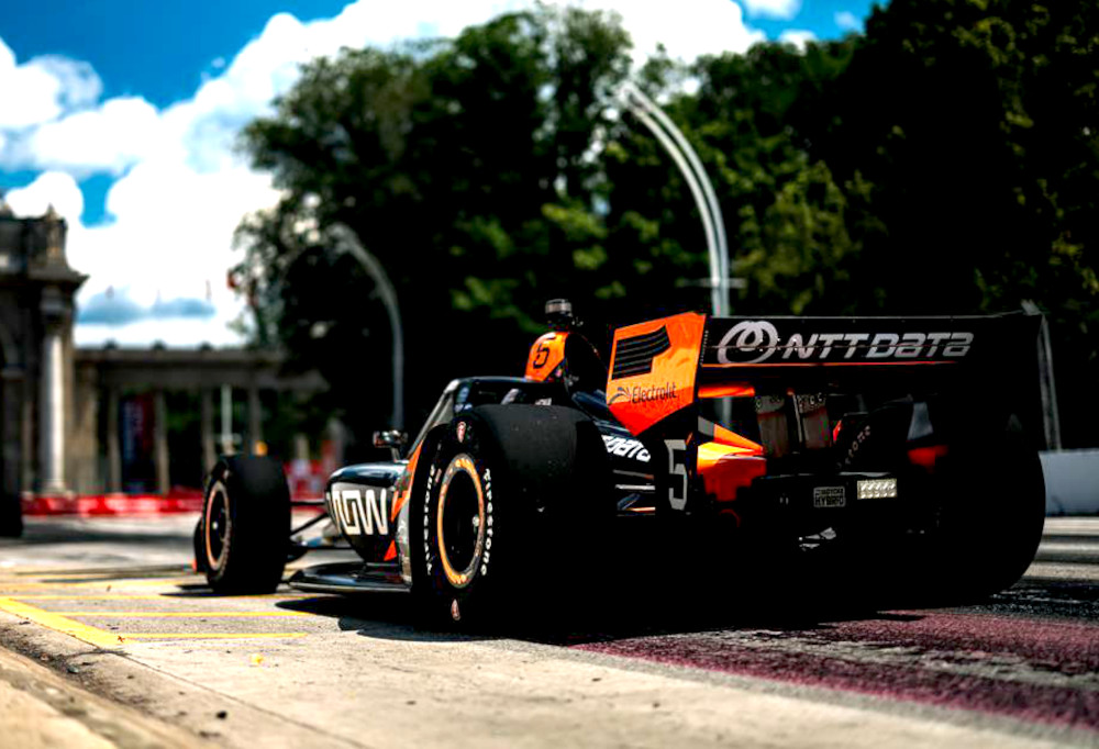 McLaren raises $19.9 million with 'Triple Crown' auction in Abu Dhabi